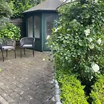 Charmante Mit Garten, Gemuetlich, Ruhig, Zentral *
