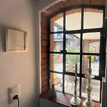 Charmante Mit Garten, Gemuetlich, Ruhig, Zentral דירה נויקירכן-פלון