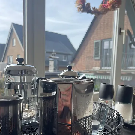 Charmante Im Hinterhof *