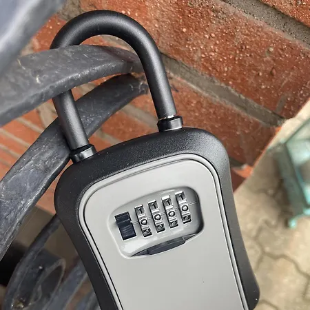 Charmante Im Hinterhof * Нойкирхен-Флуйн