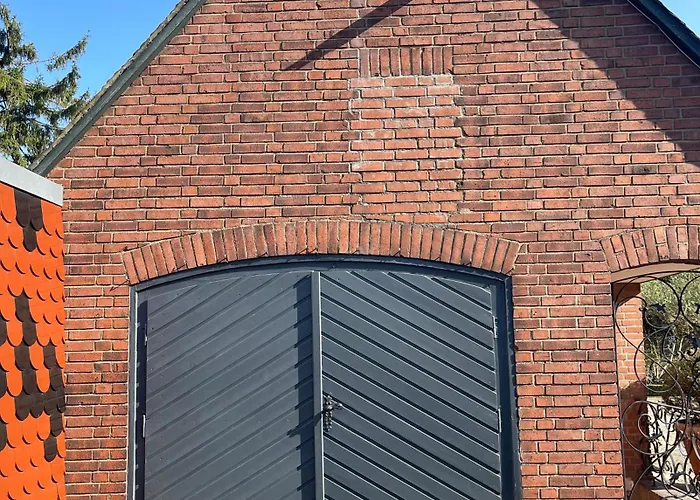 شقة Charmante Wohnung Mit Garten, Gemuetlich, Ruhig, Zentral