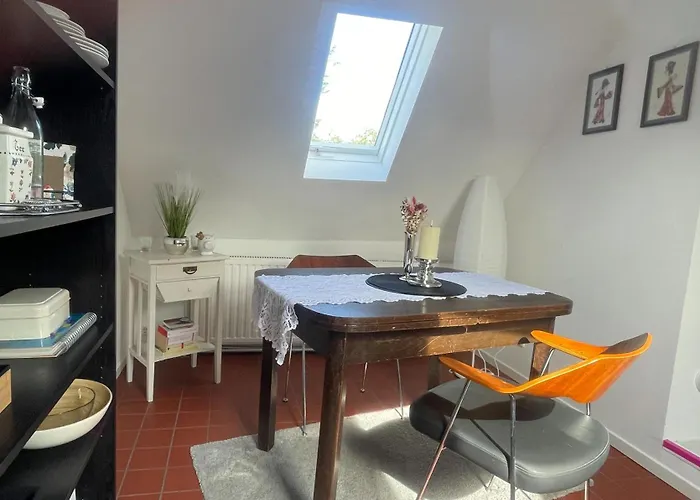 Charmante Wohnung Mit Garten, Gemuetlich, Ruhig, Zentral نويكيرشن-فلوين