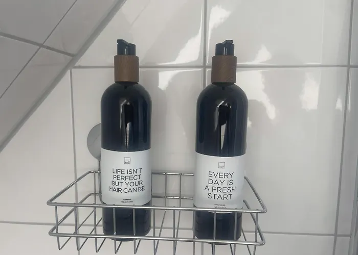 شقة Charmante Wohnung Mit Garten, Gemuetlich, Ruhig, Zentral