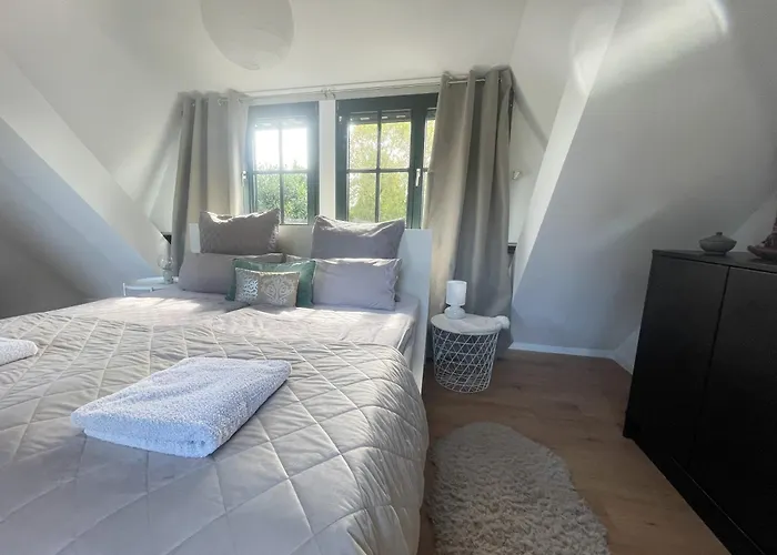 Charmante Wohnung Mit Garten, Gemuetlich, Ruhig, Zentral نويكيرشن-فلوين