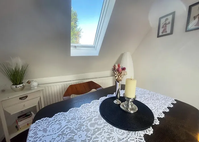 Charmante Wohnung Mit Garten, Gemuetlich, Ruhig, Zentral * نويكيرشن-فلوين