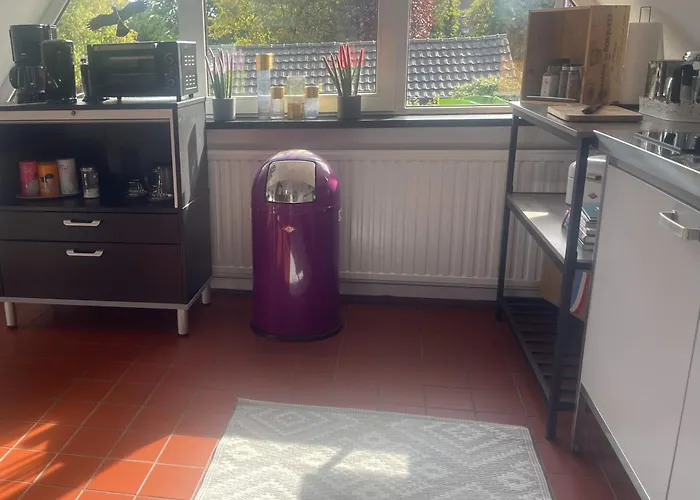 شقة Charmante Wohnung Mit Garten, Gemuetlich, Ruhig, Zentral *