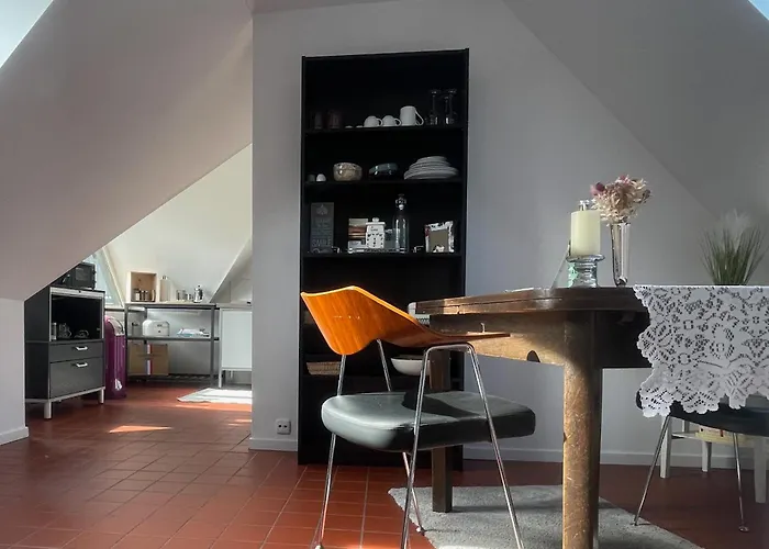 Charmante Wohnung Mit Garten, Gemuetlich, Ruhig, Zentral نويكيرشن-فلوين